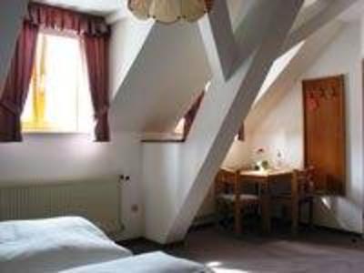 фото отеля Hotel Zum Hirschen Iphofen