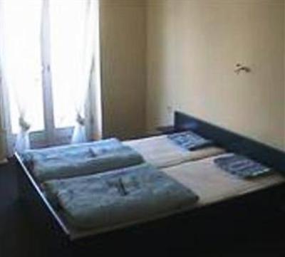 фото отеля Hostel Friendly Place Brac