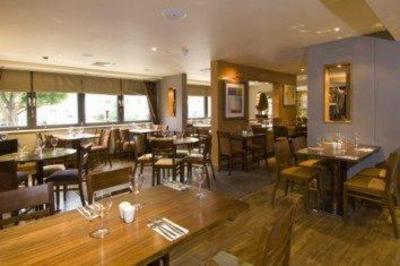 фото отеля Premier Inn Brentwood