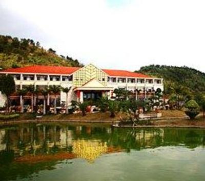 фото отеля Qingyuan Yingde Baodunhu Villa