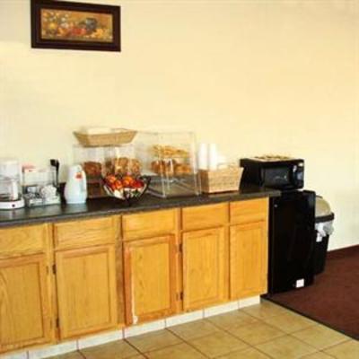 фото отеля American Inn and Suites Pauls Valley