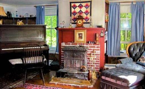 фото отеля Six Chimneys & A Dream