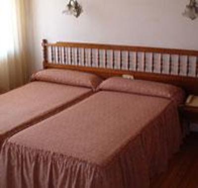 фото отеля Hostal Residencia Alameda
