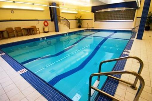 фото отеля Crowne Plaza Lord Beaverbrook Hotel