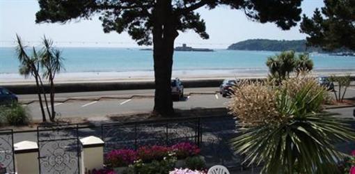 фото отеля Lyndhurst Guest House Saint Brelade