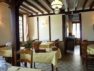 фото отеля Auberge des 7 Ecluses Rogny-les-Sept-Ecluses
