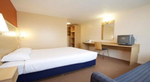 фото отеля Travelodge Hotel Thorpe on the Hill Lincoln (England)