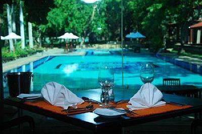 фото отеля Cinnamon Lodge Habarana
