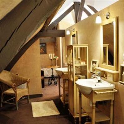 фото отеля La Villa Des Arts Savigne-l'Eveque