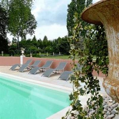 фото отеля La Villa Des Arts Savigne-l'Eveque