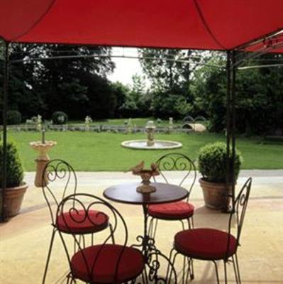 фото отеля La Villa Des Arts Savigne-l'Eveque