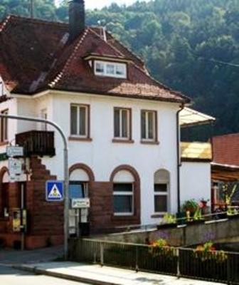 фото отеля Gasthaus Lowen Unterreichenbach