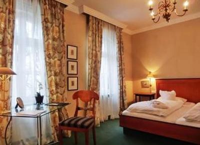 фото отеля Schreiegg´s Post Hotel Thannhausen