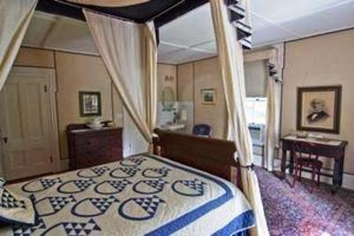 фото отеля Plumercrest Bed and Breakfast