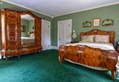 фото отеля Plumercrest Bed and Breakfast