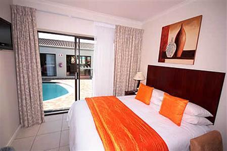 фото отеля Le Blue Guesthouse Port Elizabeth