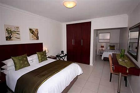 фото отеля Le Blue Guesthouse Port Elizabeth
