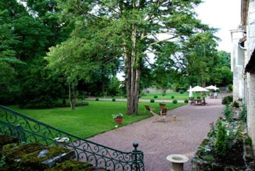 фото отеля Côté Park Hotel Givry (Bourgogne)