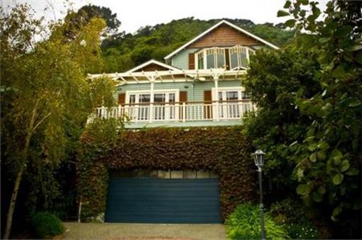 фото отеля The Walnut Tree B&B