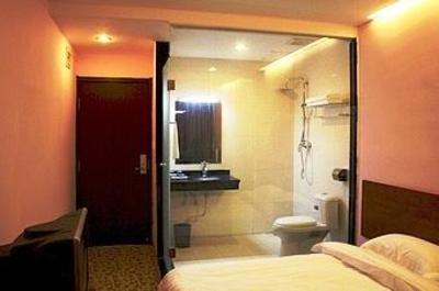 фото отеля Yijia Business Hotel Qingdao