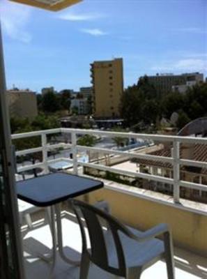 фото отеля Hostal Roberto