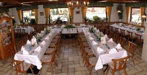 фото отеля Gasthof Zur Post Bad Goisern