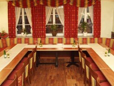 фото отеля Gasthof Zur Post Bad Goisern