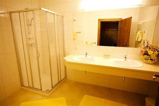 фото отеля Hotel Strohsack Garni