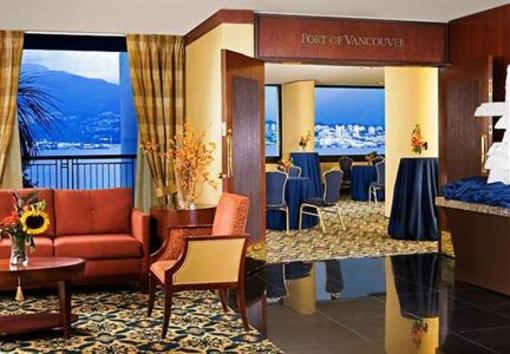 фото отеля Renaissance Vancouver Harbourside Hotel