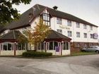 фото отеля Premier Inn Two Mills Wirral