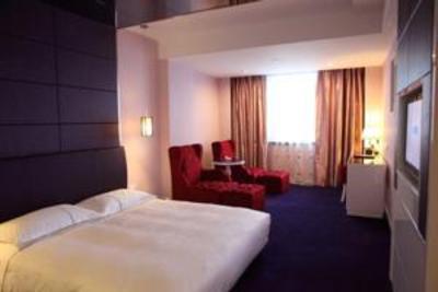фото отеля Ruidu Shanglv Hotel Longxiang