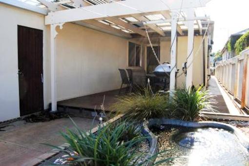 фото отеля Cobalt Cottages Broken Hill