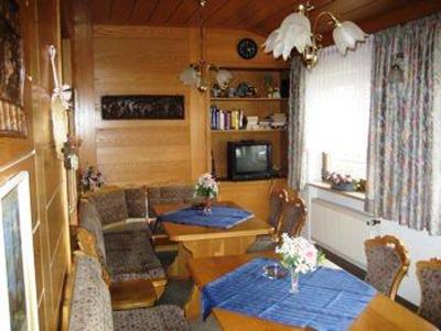 фото отеля Zum Bartl Gasthof Metzgerei