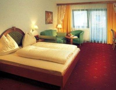 фото отеля Sporthotel Sonnenuhr