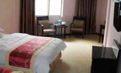 фото отеля Xiamen Penguin Hotel Xinjiayuen