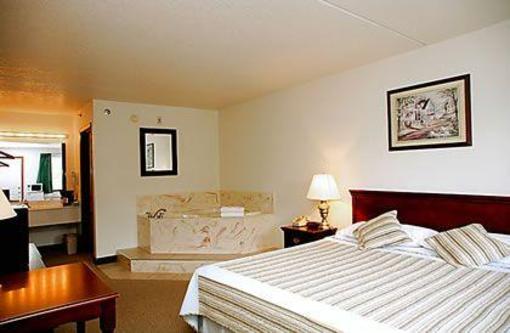 фото отеля Seven Gables Inn Branson