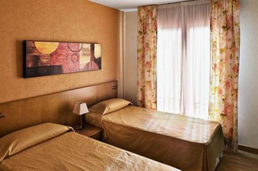 фото отеля Hostal Villa de Ajalvir