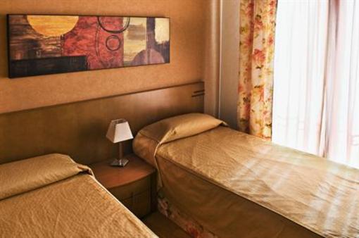 фото отеля Hostal Villa de Ajalvir