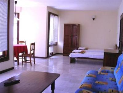 фото отеля Lazur Hotel Ravda