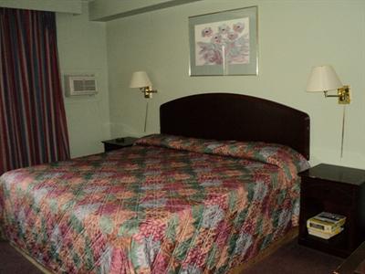фото отеля Budget Inn 2000