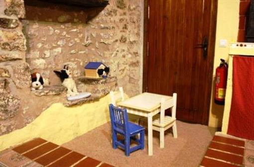 фото отеля Masia Can Pei Farmhouse Montagut i Oix