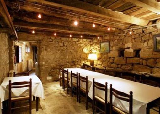 фото отеля Masia Can Pei Farmhouse Montagut i Oix