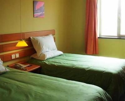 фото отеля Home Inn Xiaonan Street Shenyang
