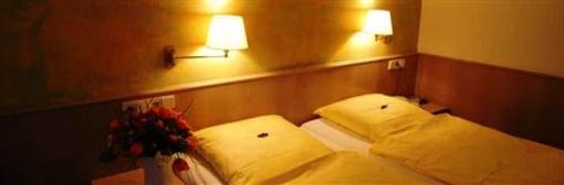 фото отеля Hotel Hospiz Tubingen