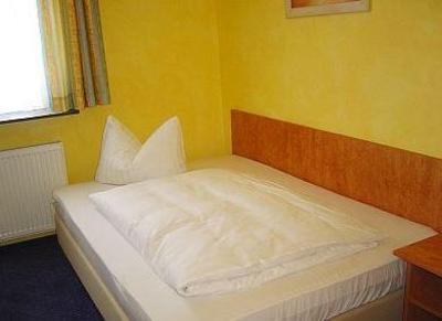 фото отеля Hotel Forelle Alzenau
