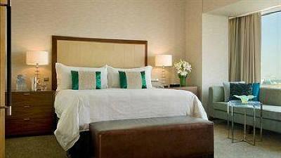 фото отеля Four Seasons Hotel Riyadh at Kingdom Centre