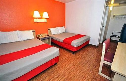 фото отеля Motel 6 Laramie