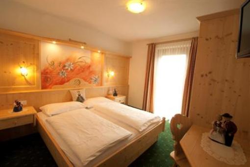 фото отеля Hotel Lowe