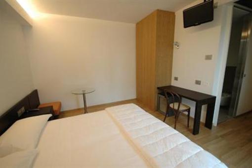 фото отеля Hotel La Pineta Cerro Veronese
