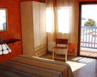 фото отеля Hostal San Antonio